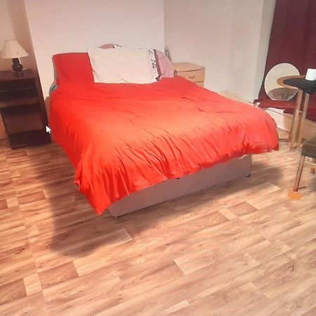 Na-Rohohm Hotel Гримзби Екстериор снимка